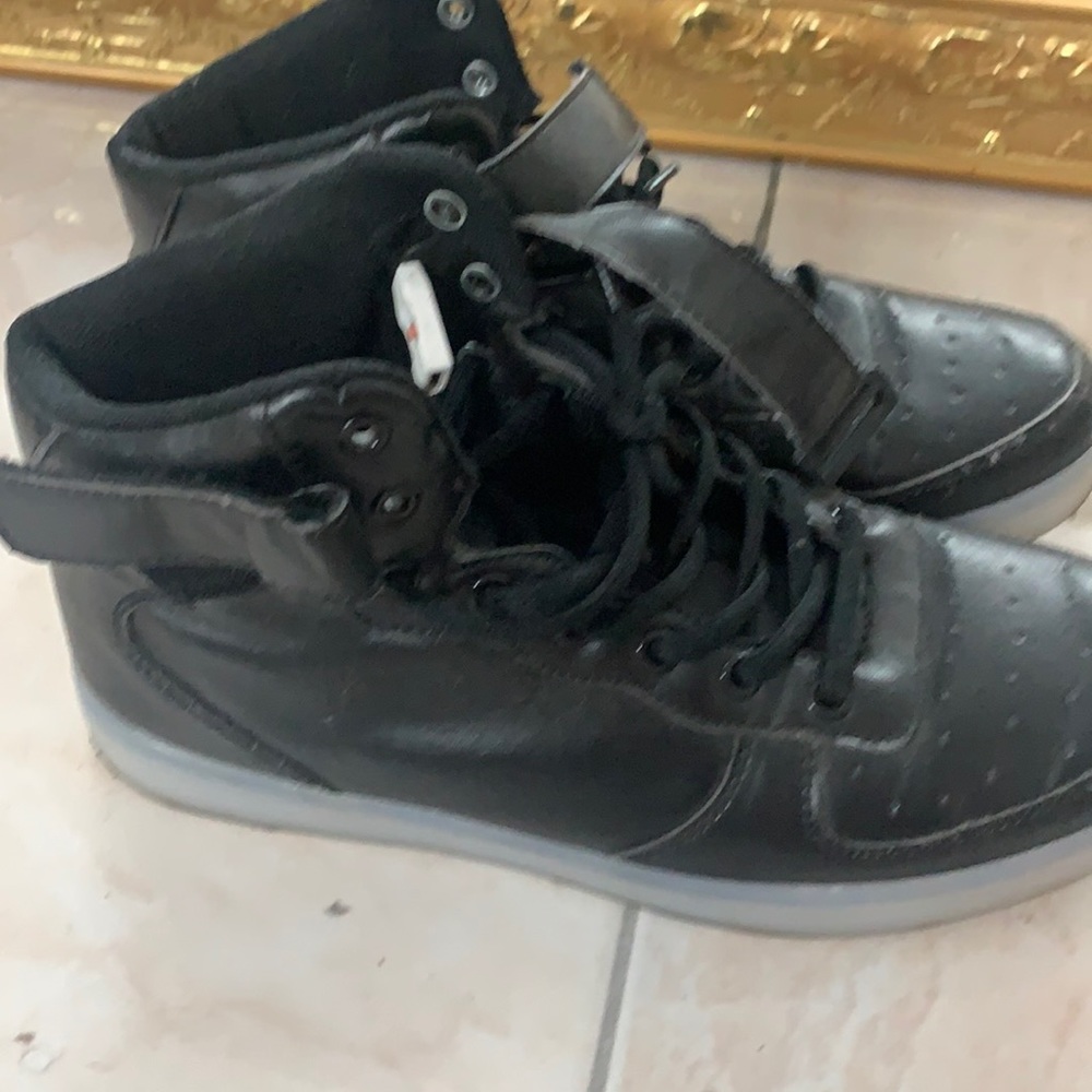 unisex black led shoes